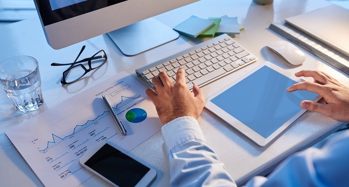What does AvaHost hosting provider offer: advantages and relevance of services