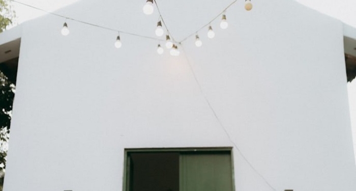 Wedding traditions, modern ceremonies in Los Angeles